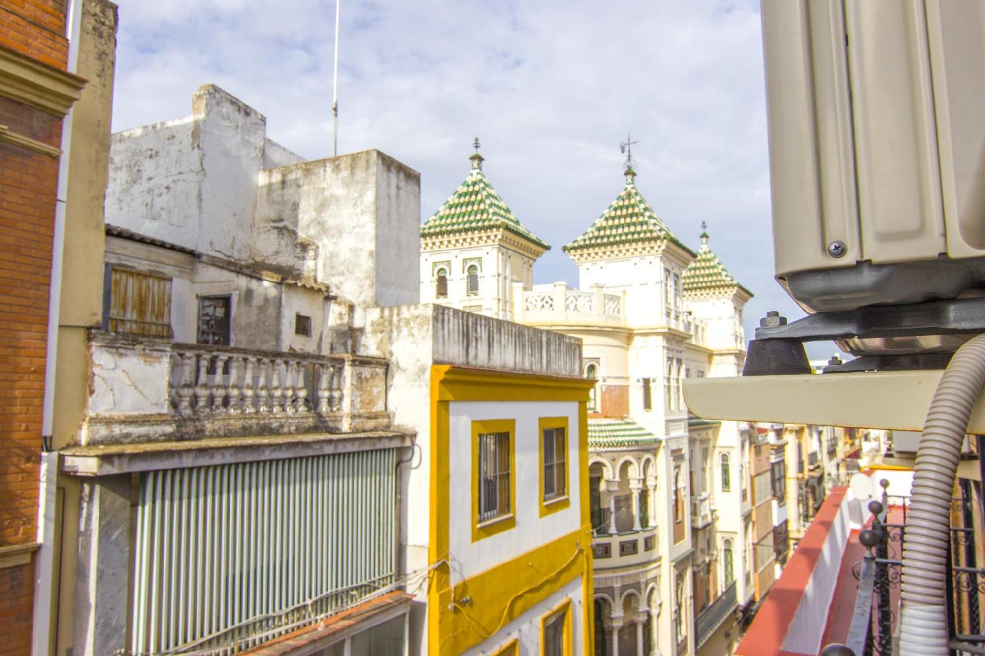 Rentalsevilla En El Centro Historico Sevillano Exterior foto